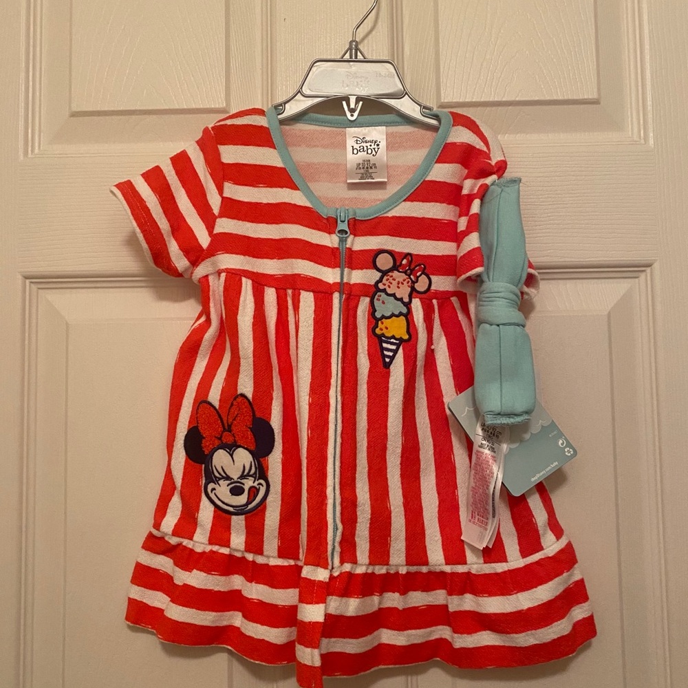 Minnie Mouse coverups with headband